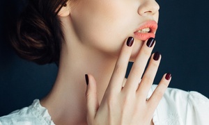 Hebe: Hybrydowy manicure (29,99 zł) lub pedicure (49,99 zł) i więcej opcji w Hebe