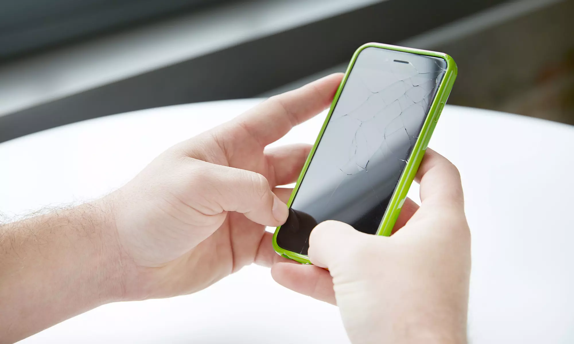 iPhone Screen Repair for 5, 5c, 5s, 6, and 6 Plus from Cell Tek Atlanta (Up to 51% Off) - Primary Image