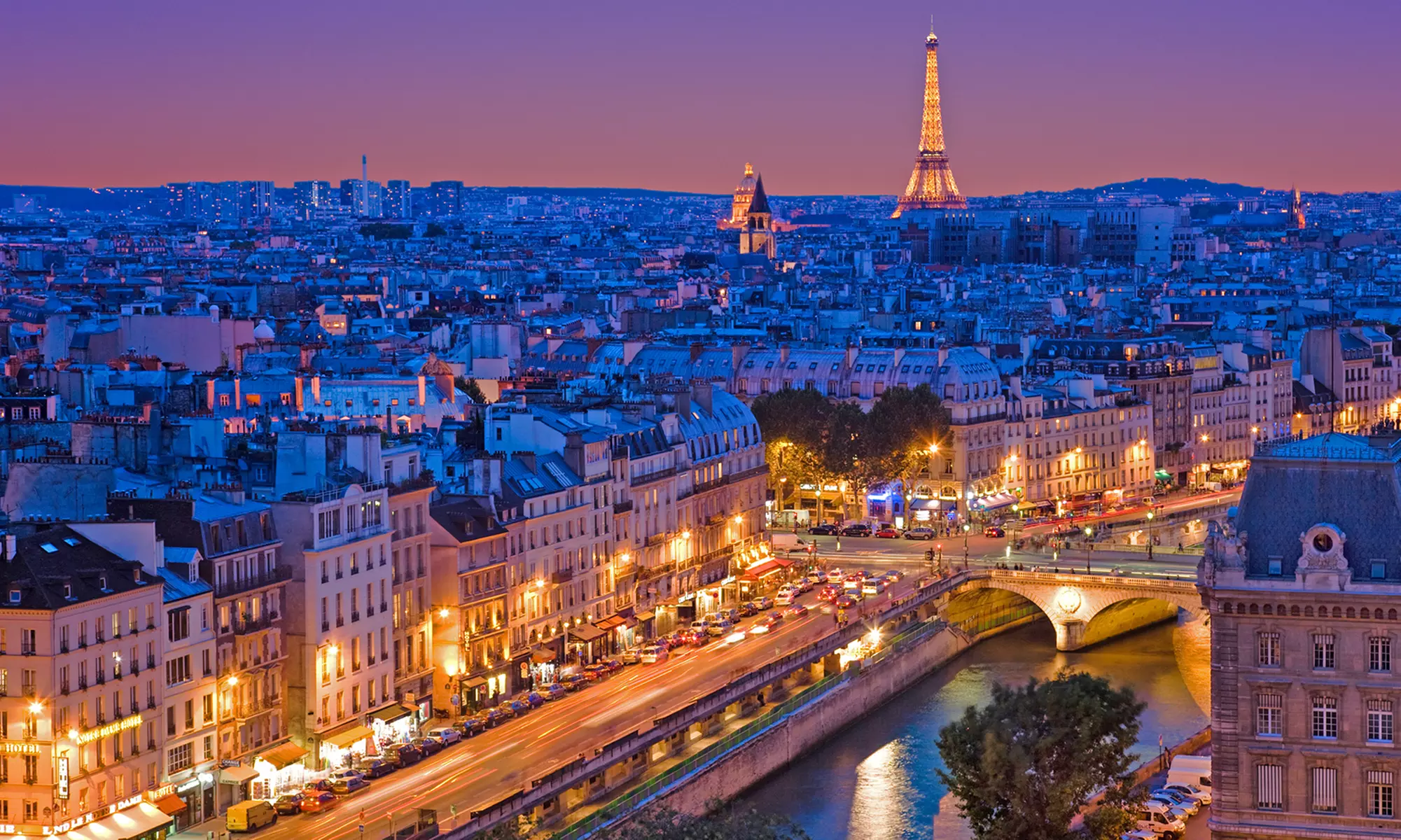 ✈ 7-Day Disneyland Paris Escape with Air