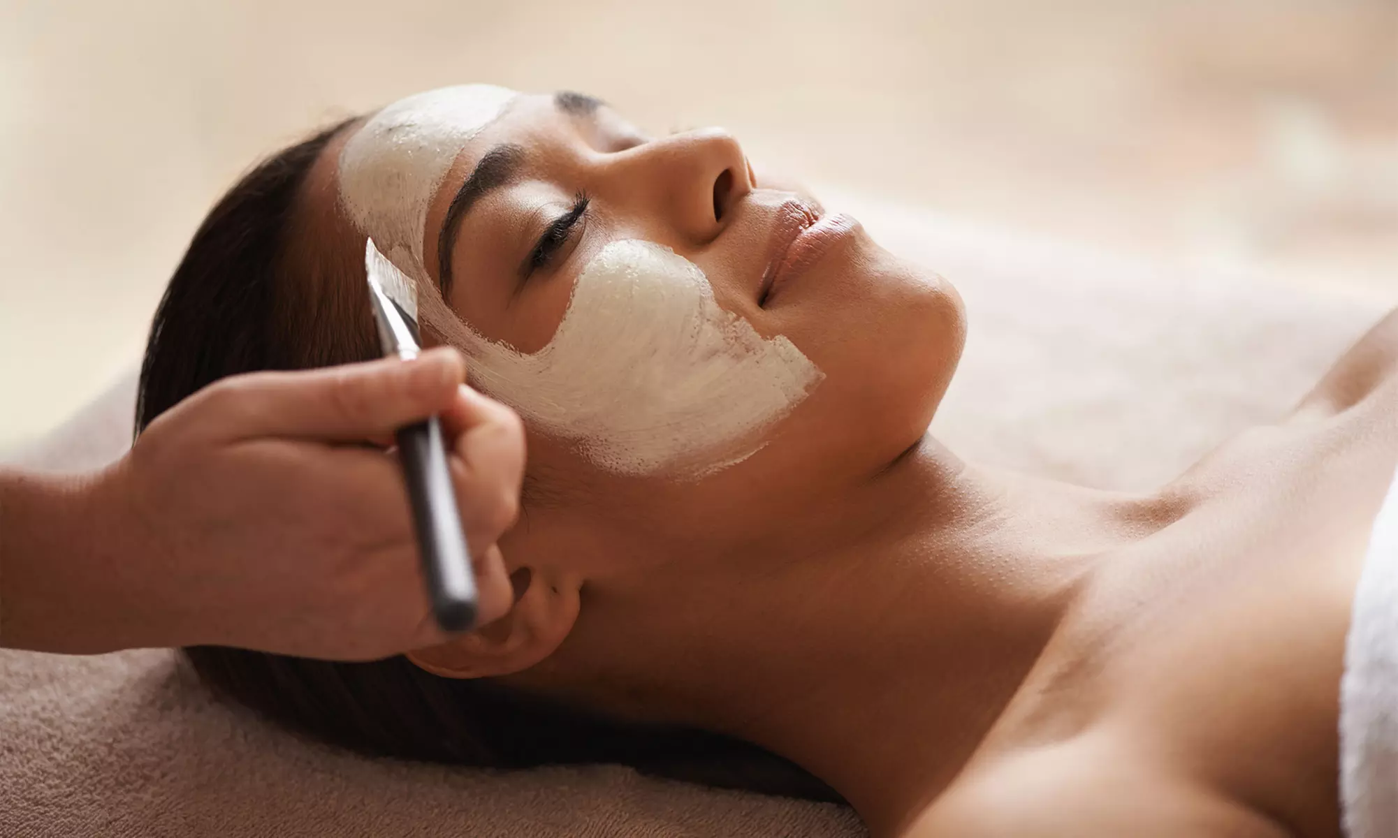 60 Min Hot Stone Massage with Aromatherapy, Oils, Mini Facial, or More