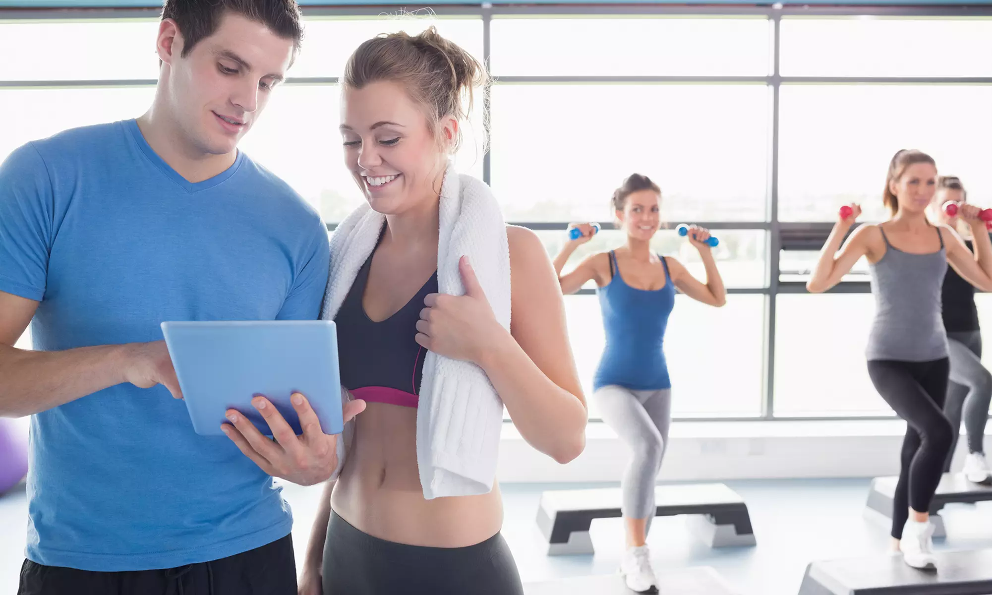 One Month of Unlimited Alloy Group or  Group Personal Training Sessions at Gold's Gym (Up to 70% Off) - Primary Image