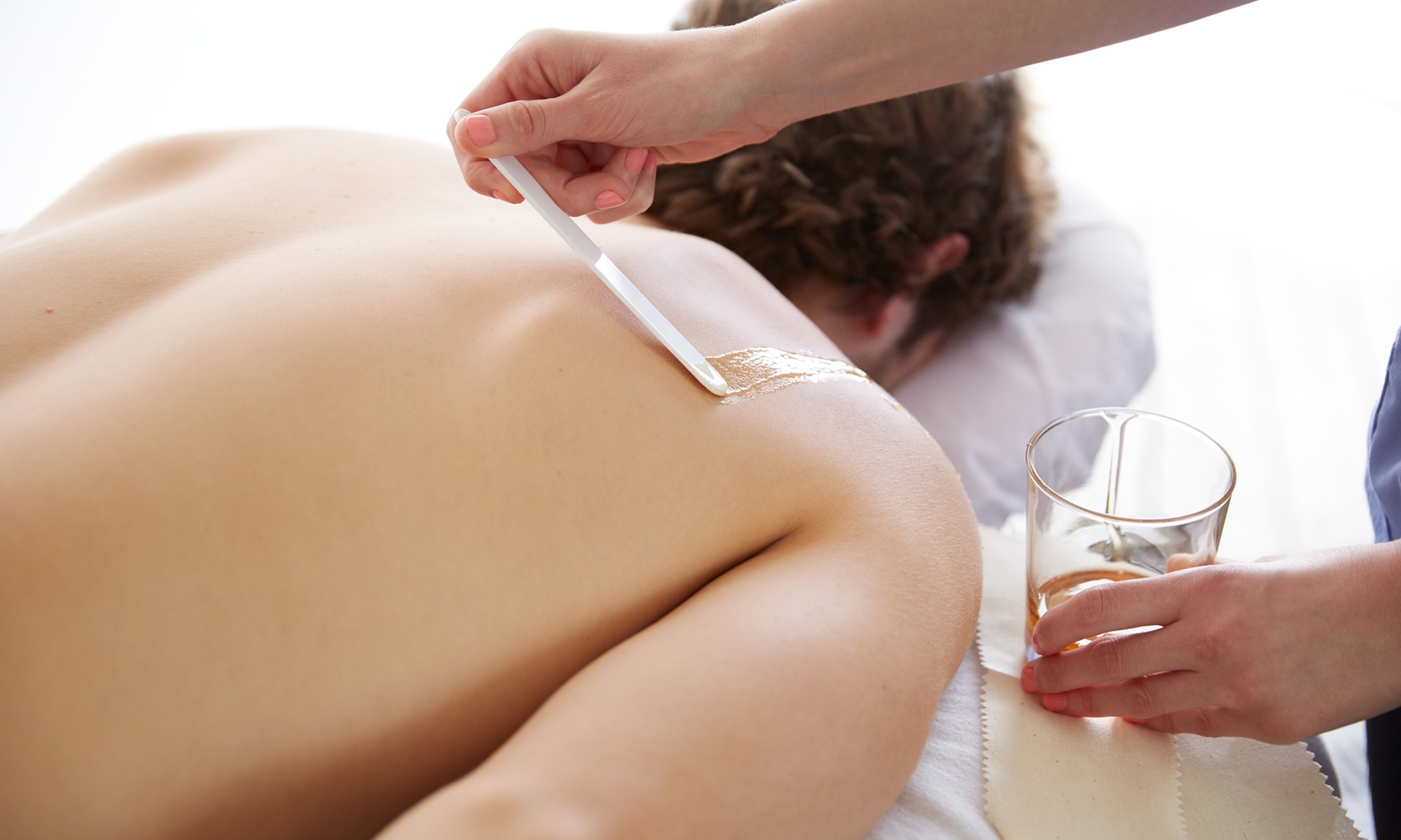 Men's Waxing for Shoulders, Neck, or Back for Smooth Skin