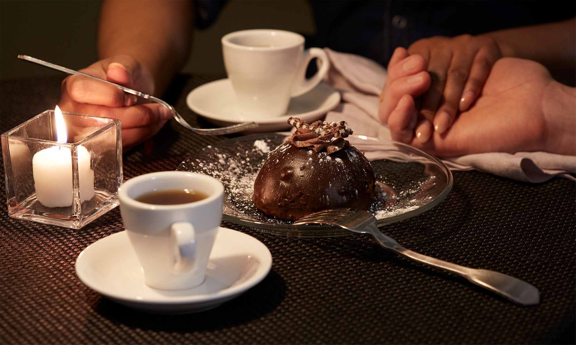 Indulge in Luscious 10,20, or 30 Chocolate-covered Strawberries