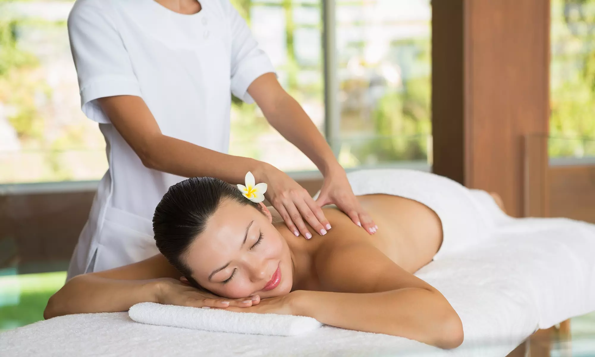 Experience Palm Springs Spa Massage's 60, 90, or 120-minute One Single Massage and Facial Combo (Up to 52% Off) - Primary Image
