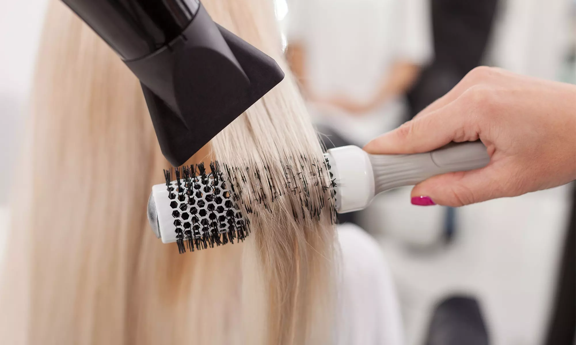 Landon Matthew salon's Brazilian Blow-Out and Haircut