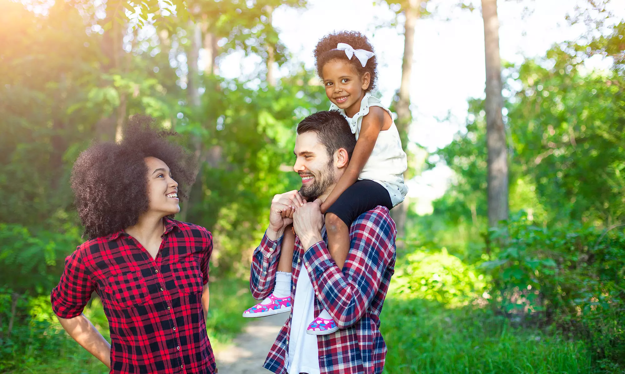 On-Location 30- or 60-Minute Portrait Photo Session for Up to 5 People from Approved Visuals (Up to 41% Off) - Primary Image