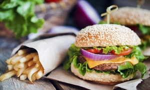 Midpoint Gourmet Burgers And Wereldkeuken: Homemade burger met frisdrank en frietjes vanaf 19,99€ bij Midpoint centrum Gent.