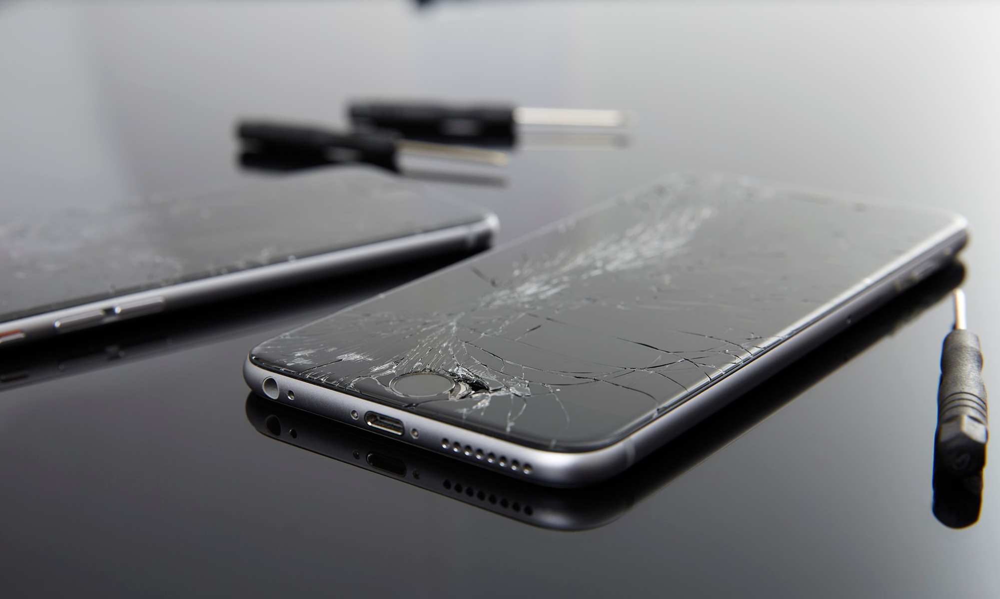 iPhone Screen Repair