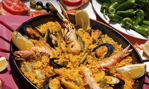 L Orologio Di Morena: Fino a 2 kg di paella con 2 litri di sangria per 2 o 4 persone al ristorante L'orologio di Morena (sconto fino a 68%)
