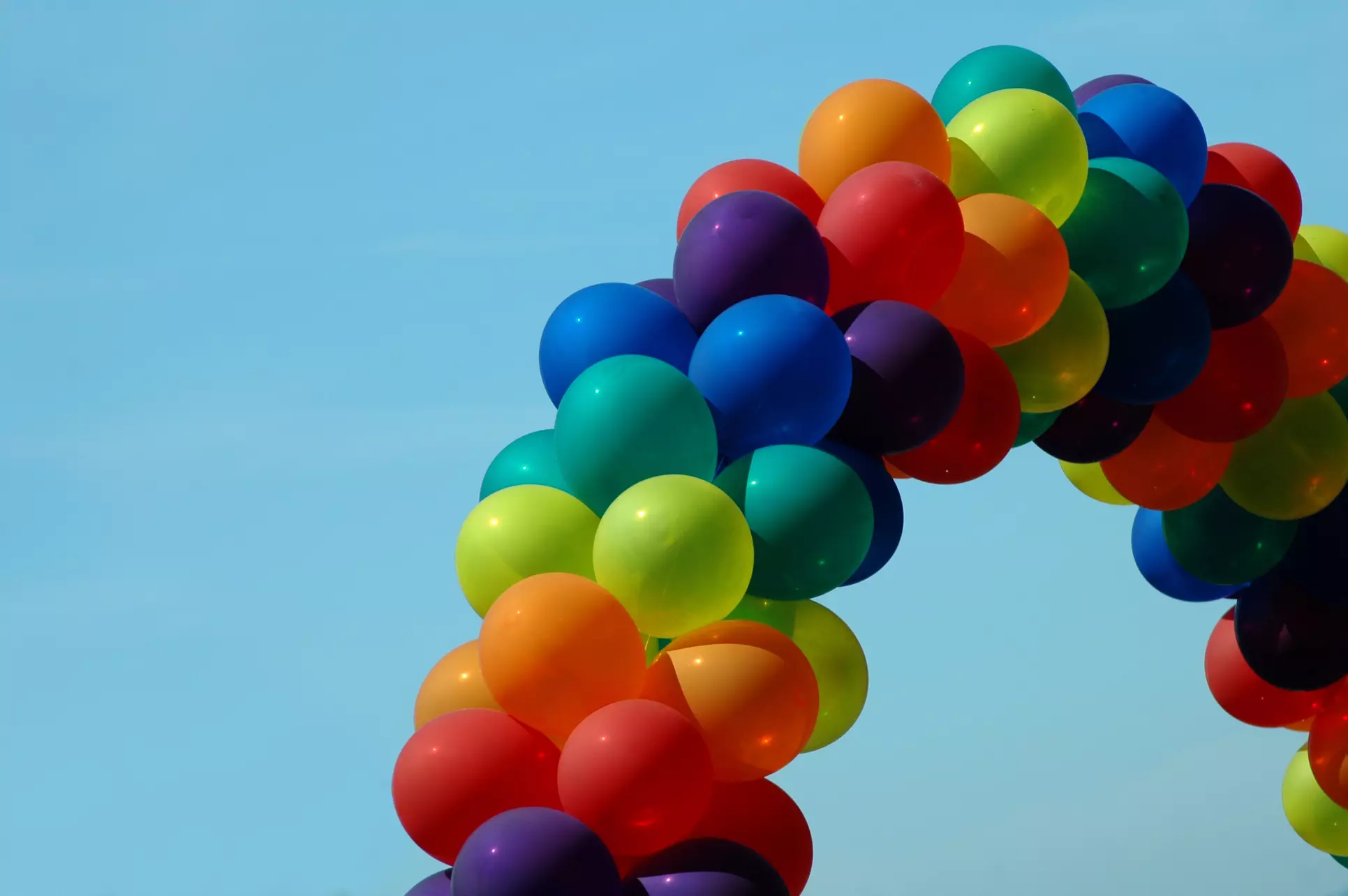 Celebrate in Style: Kids' Birthday Balloon Party Package for up to 16 with Themed Decor - Primary Image