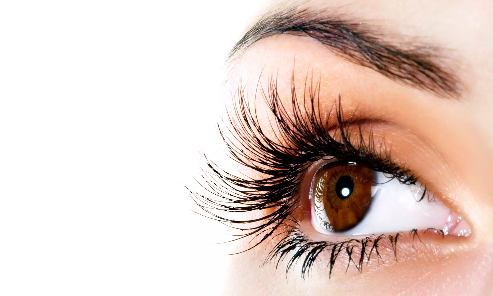 Get Fuller Lashes w/ Full Set of Classic or Volume Eyelash Extensions