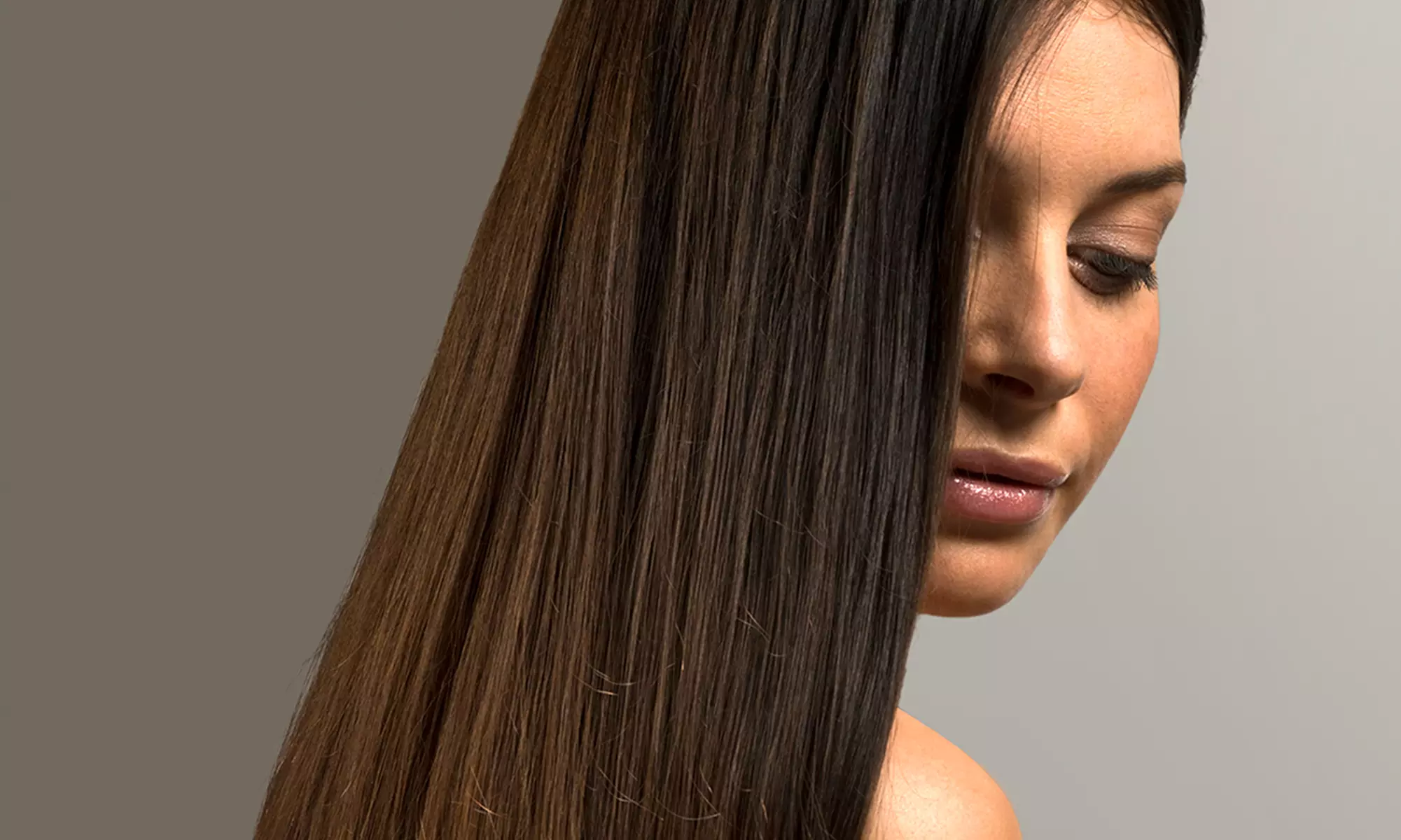 Alisado con tratamiento de keratina orgánica para cabello corto o medio en Peluquería Yamlus - Primary Image