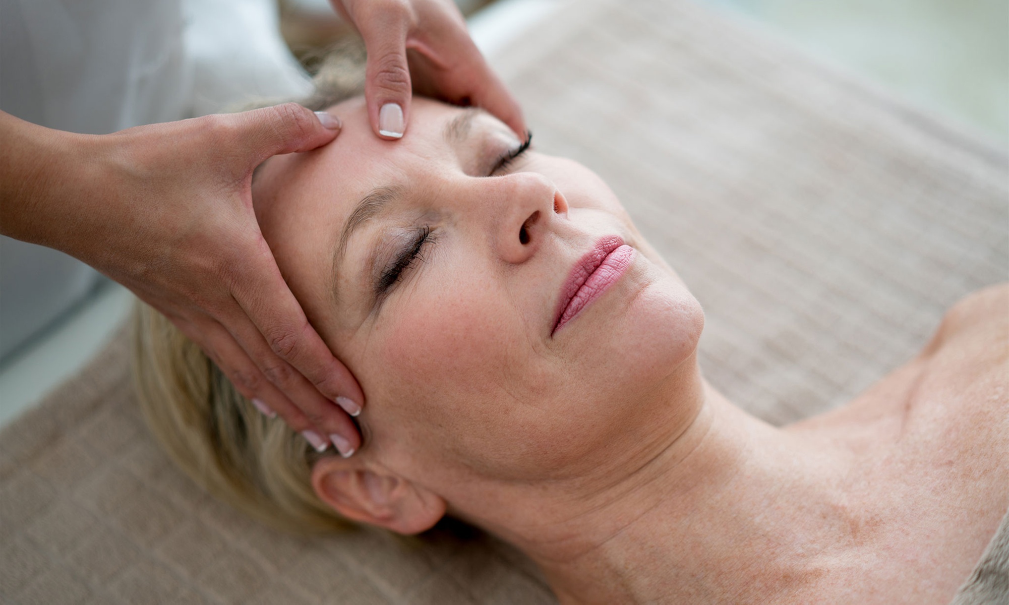 Do 23% zniżki na Masaż - Inne specjalizacje w Gabinet masażu Fascial massage