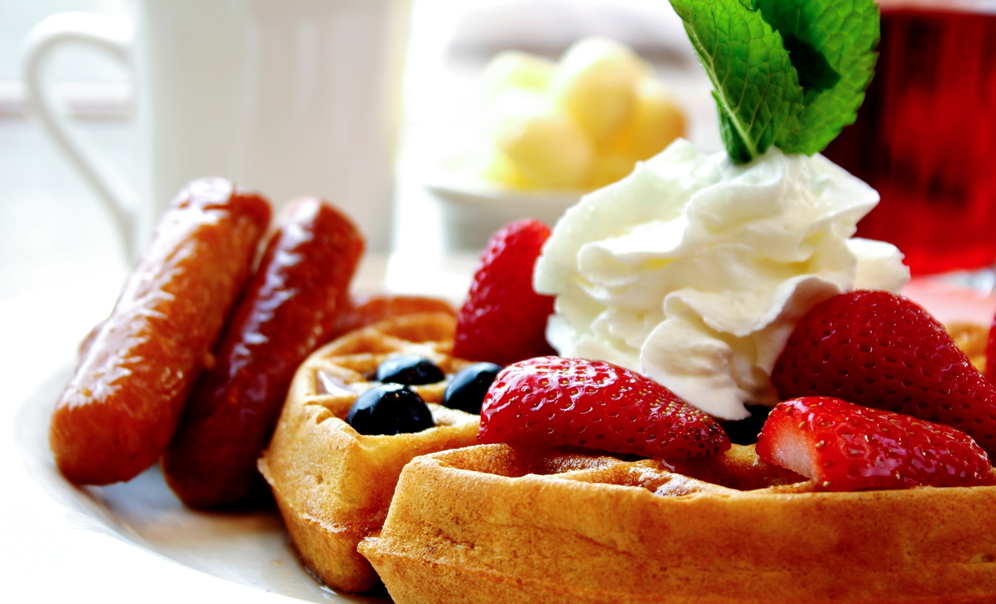 Up to 40% Off on Breakfast Food at 1800 Cafe