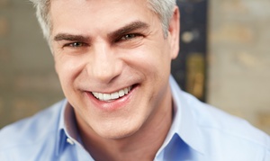 Clínica Dental Ferfun: 1 o 2 sesiones de blanqueamiento led y limpieza bucal con ultrasonidos desde 49,95 € en Clínica Dental Ferfun