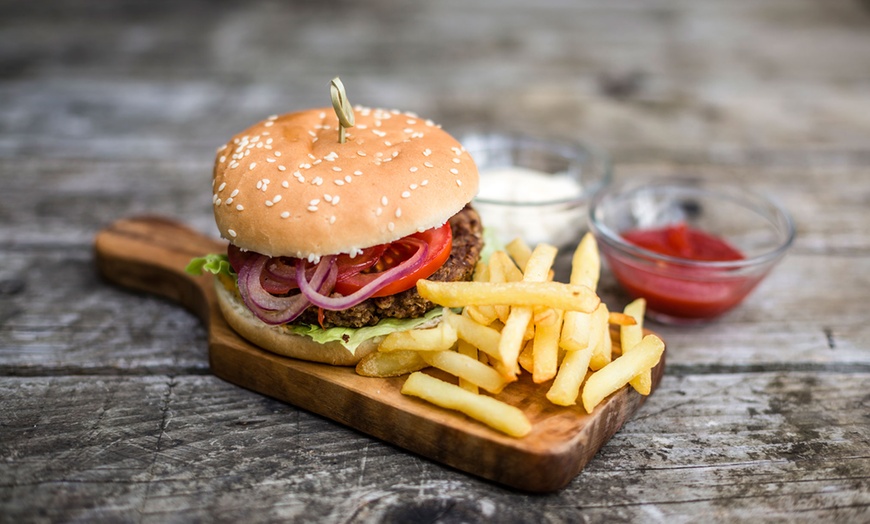 Image 2: Burger with Chips and Drink