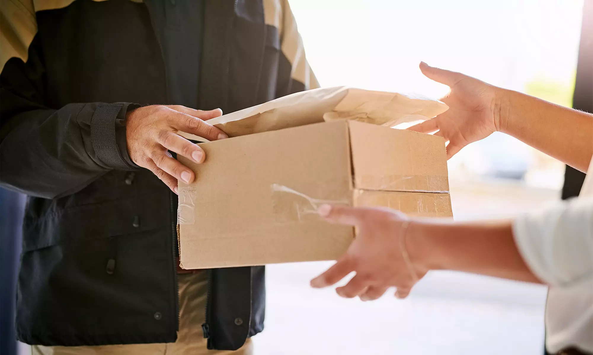 Up to 50% Off on General Delivery (UPS, FedEx) at Eagle Eye Courier Service - Primary Image
