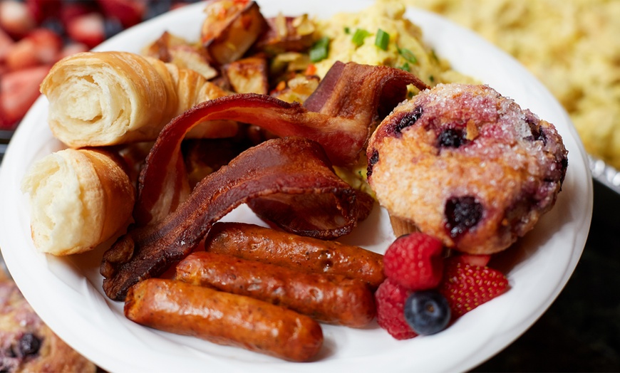 Image 1: Breakfast with Coffee or Tea for Two or Four People 