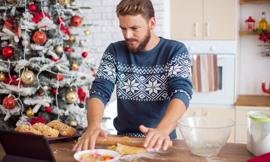 Image 1: Christmas Baking Bundle at International Open Academy