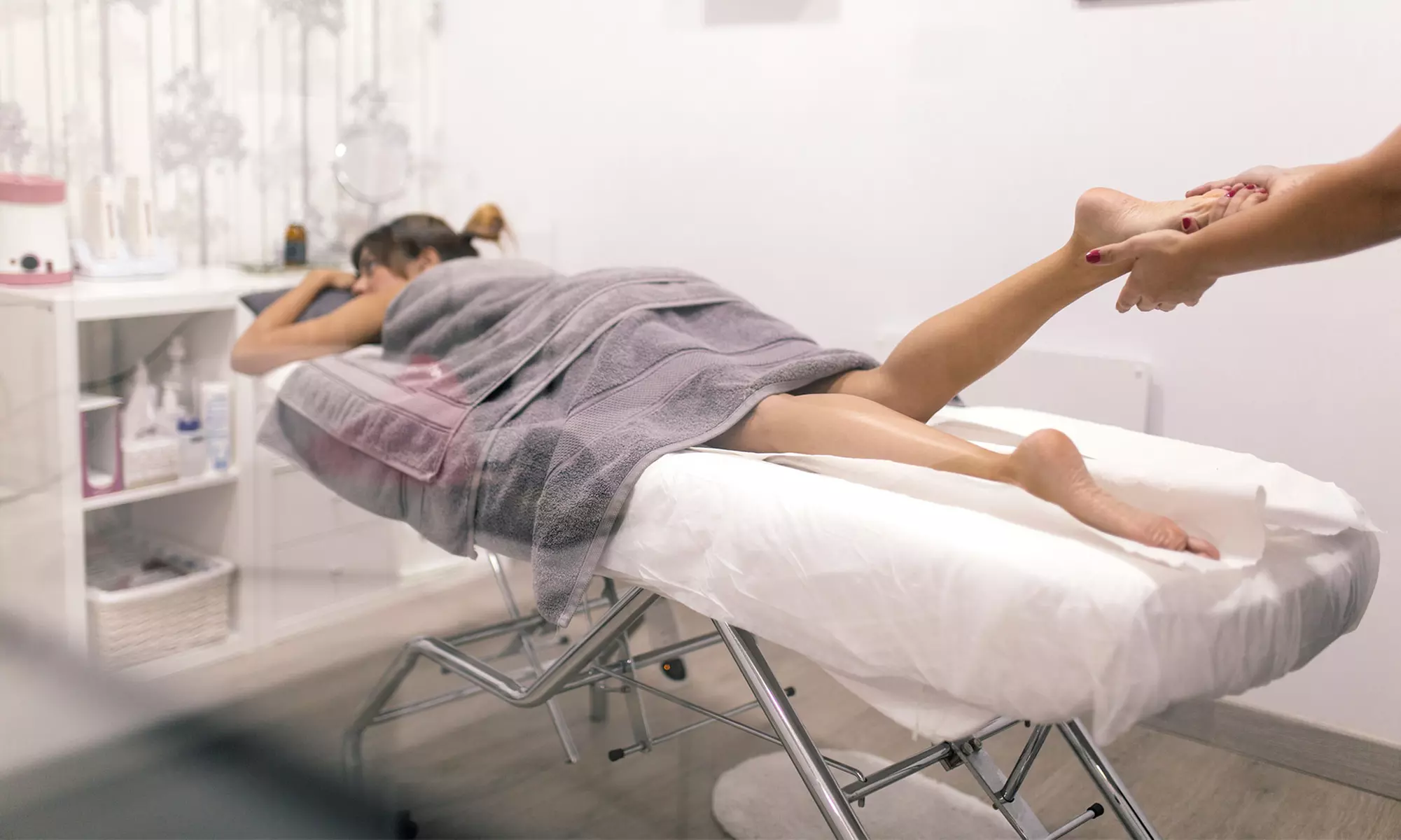 Enjoy Swedish Therapy, Sports , or Triggerpoint Therapy Sessions!