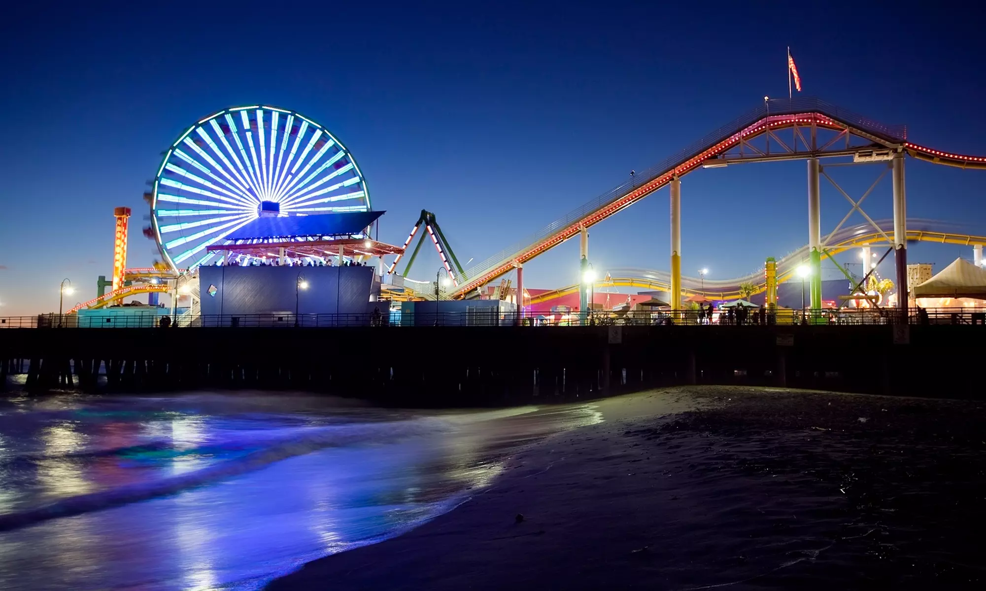 ✈ Abu Dhabi: 4-Night Getaway with Air & Hotel. Price is Per Person, Based on 2 guests p/room. Buy 1 Voucher per Person. - Primary Image