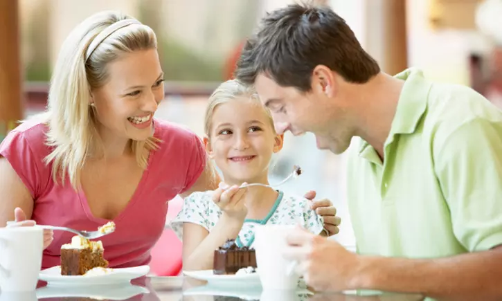 Experience Kids Eat Free with Taktik Enterprises, Inc's iCard City Hopper for up to 40% savings across the USA. - Primary Image