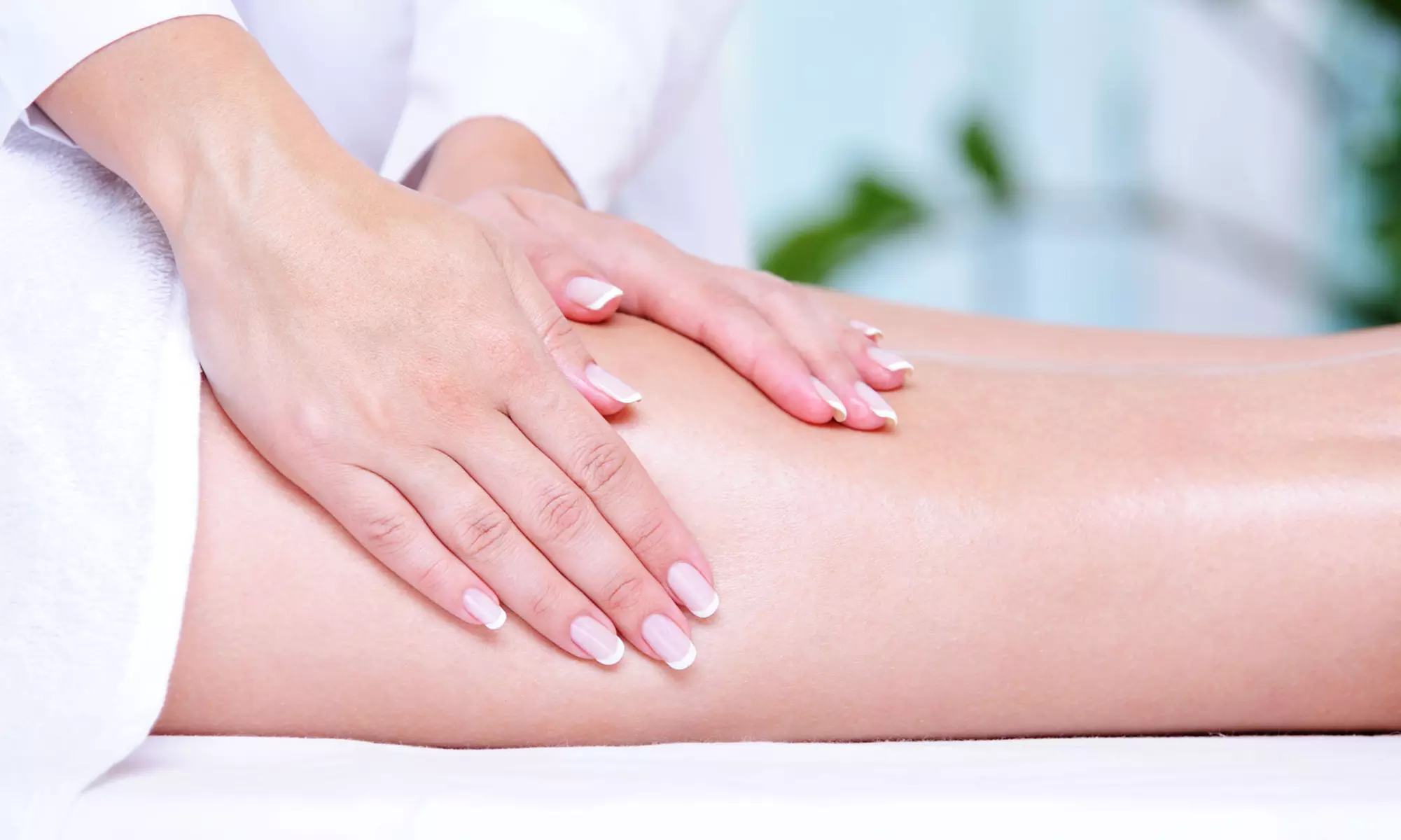 1 or 2 Swedish or Thai Massages with Hot Oil or Hot Stone at Kanok Thai Massage and Spa (Up to 47% Off) - Primary Image
