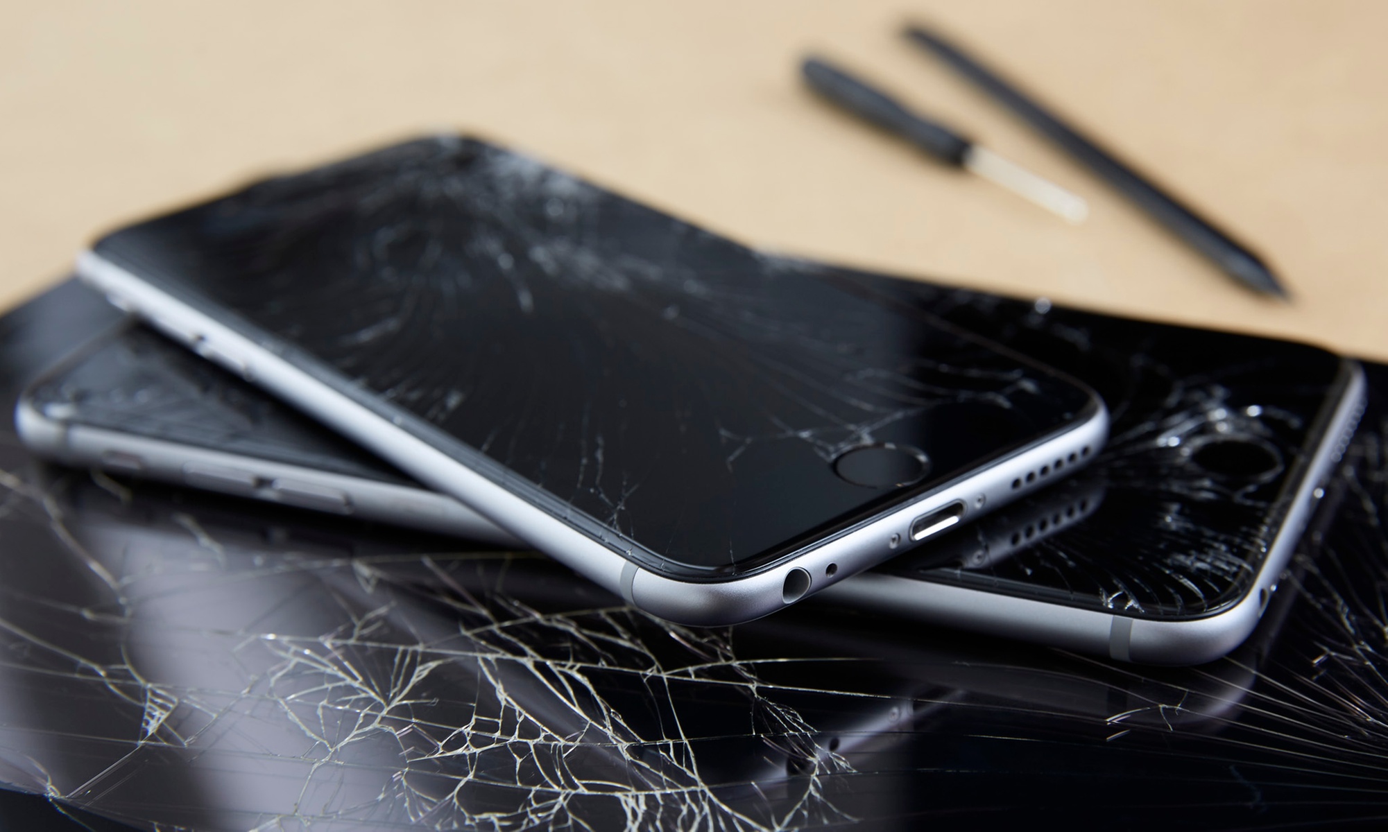 Up to 40% Off on Mobile Phone / Smartphone Repair at M6 Repairs
