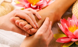Elfie Seemann - Praxis für Fach-Fußpflege und Reiki: 30 Min. med. Fußpflege inkl. Fuß-Massage bei Elfie Seemann - Praxis für Fach-Fußpflege und Reiki (bis zu 56% sparen*)