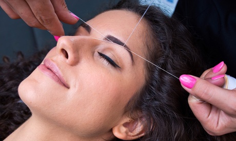 Session d'épilation au fil 3 zones au choix à 12 € au salon La Beauté Indienne