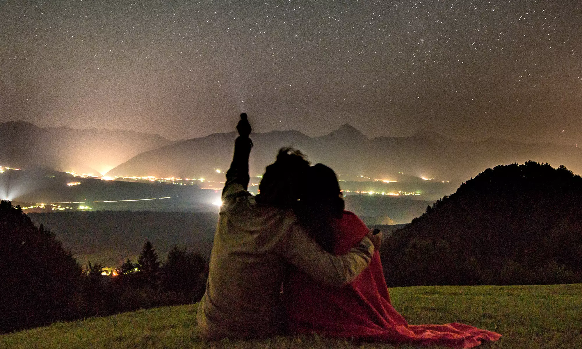 Sterntaufe mit Sternkarte, Urkunde & persönlicher Widmung von Interstellarium (bis zu 63% sparen) - Primary Image