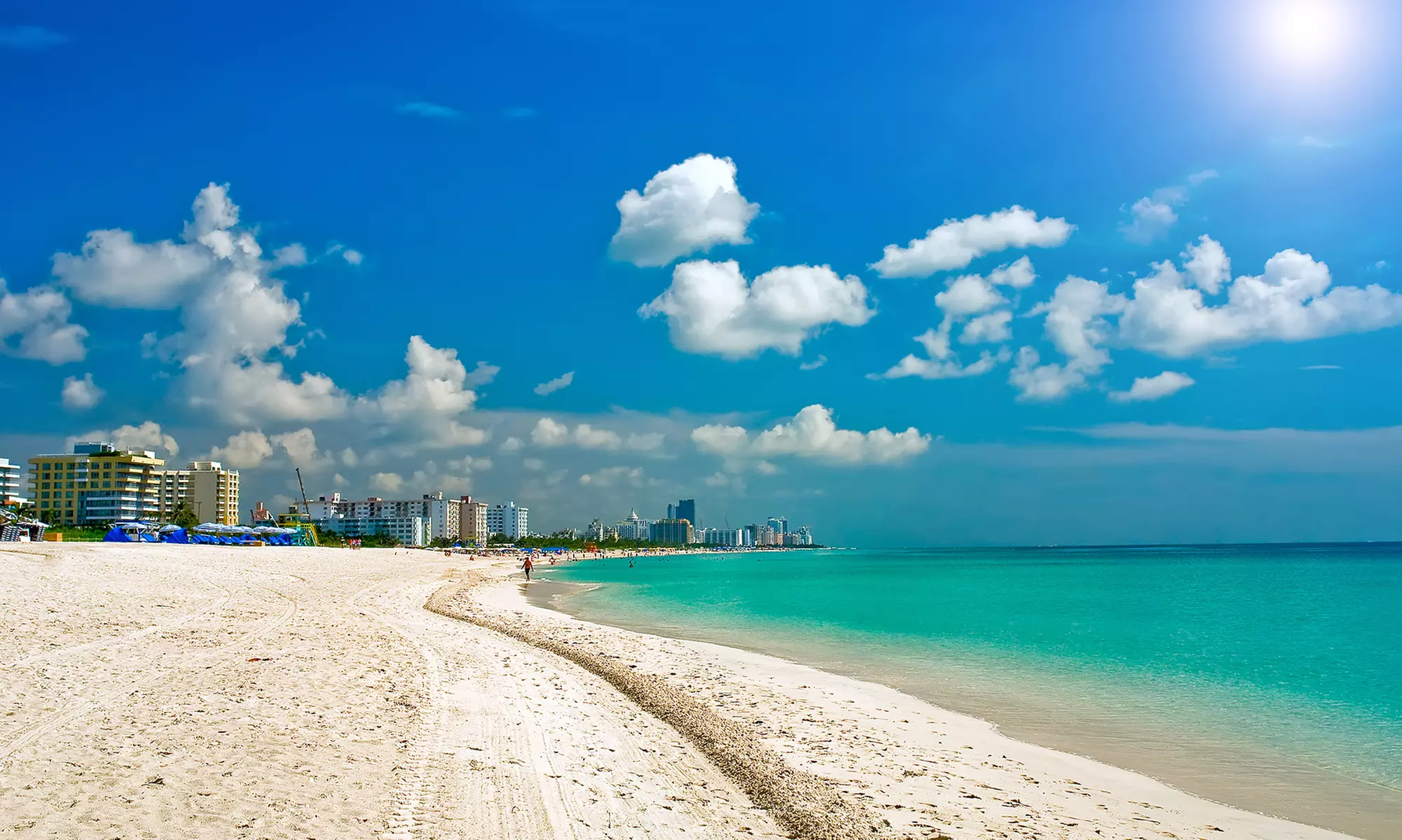 ✈ Abu Dhabi: 4-Night Active Getaway with Air & Hotel from Worldee