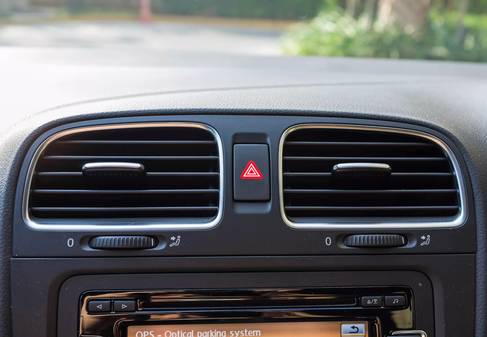 Stay Cool with A/C Recharge & Test for Optimal Car Cooling Performance