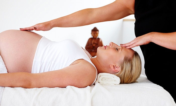 Relaxing 60- or 90-Minute Prenatal Massage Experience