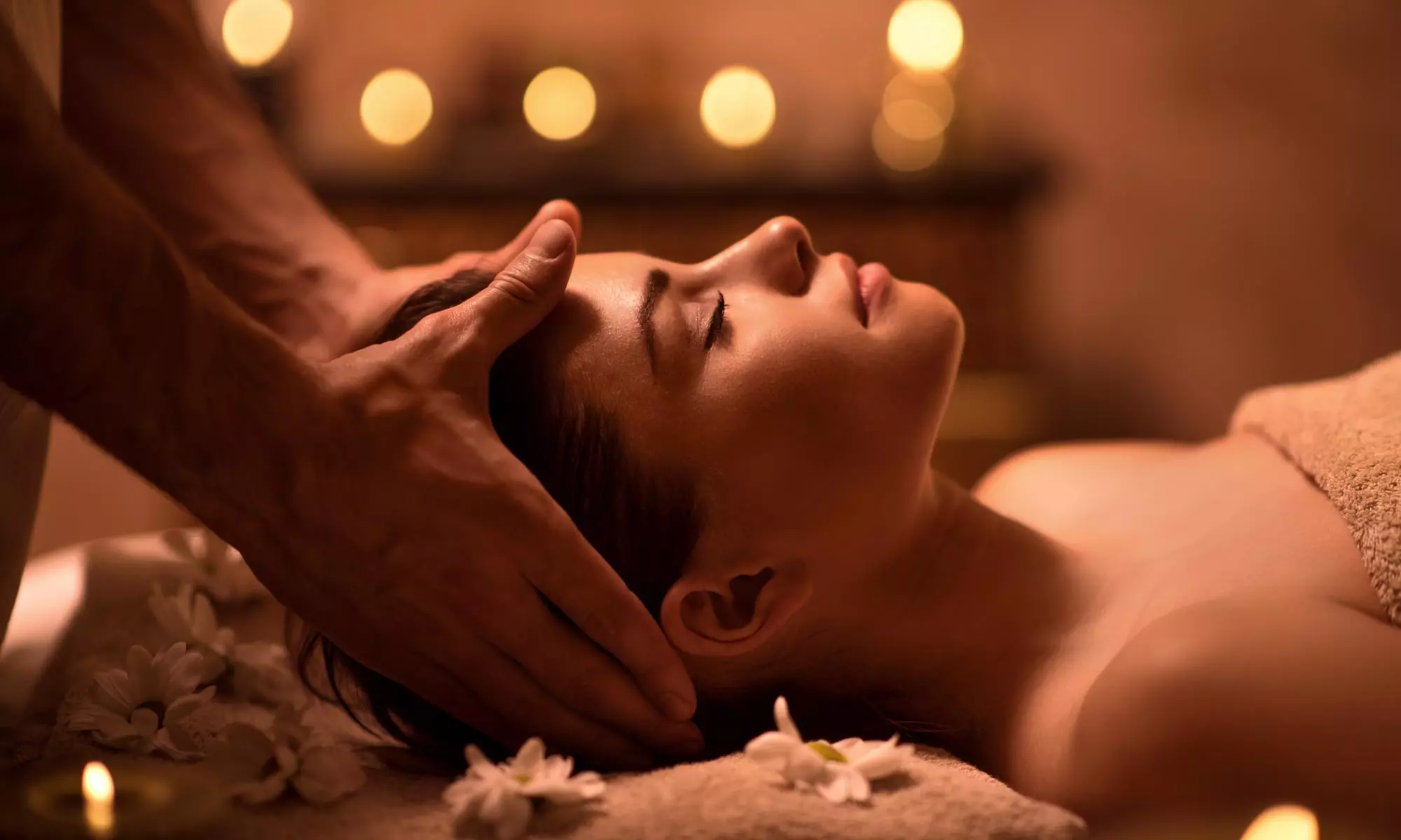 60 Min. Head Spa Deluxe für 1 Person