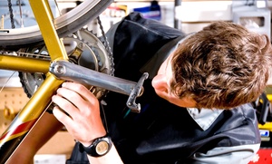 Leganés Bike: Revisión, ajuste y engrase de 1 o 2 bicicletas desde 9,95 € y con lavado desde 12,95 €