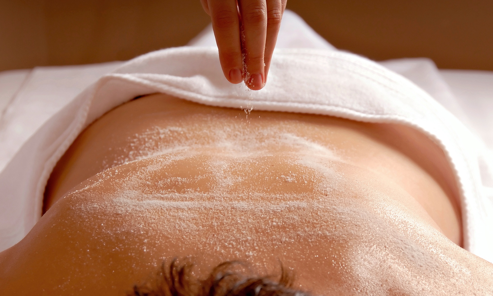Body Scrub and Lymphatic Massage Sessions for Smooth Skin