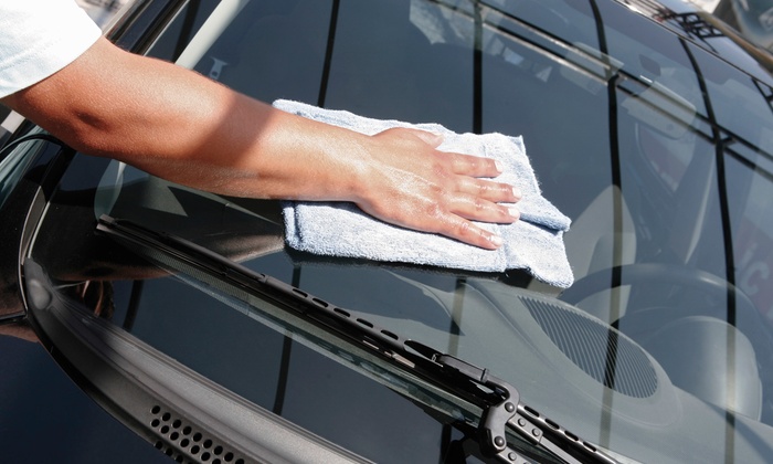 car wax by hand