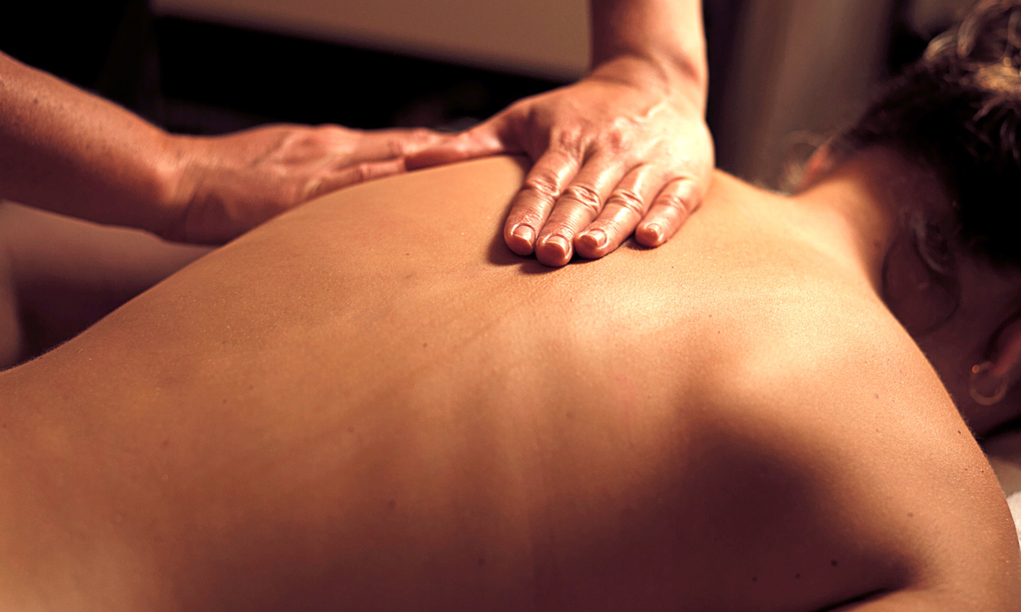 Enjoy a 60 Minute Integrated Massage Session