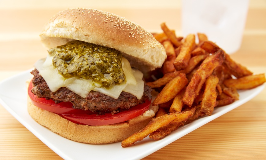 Image 1: Menus burger, bagel ou salade pour 2 personnes