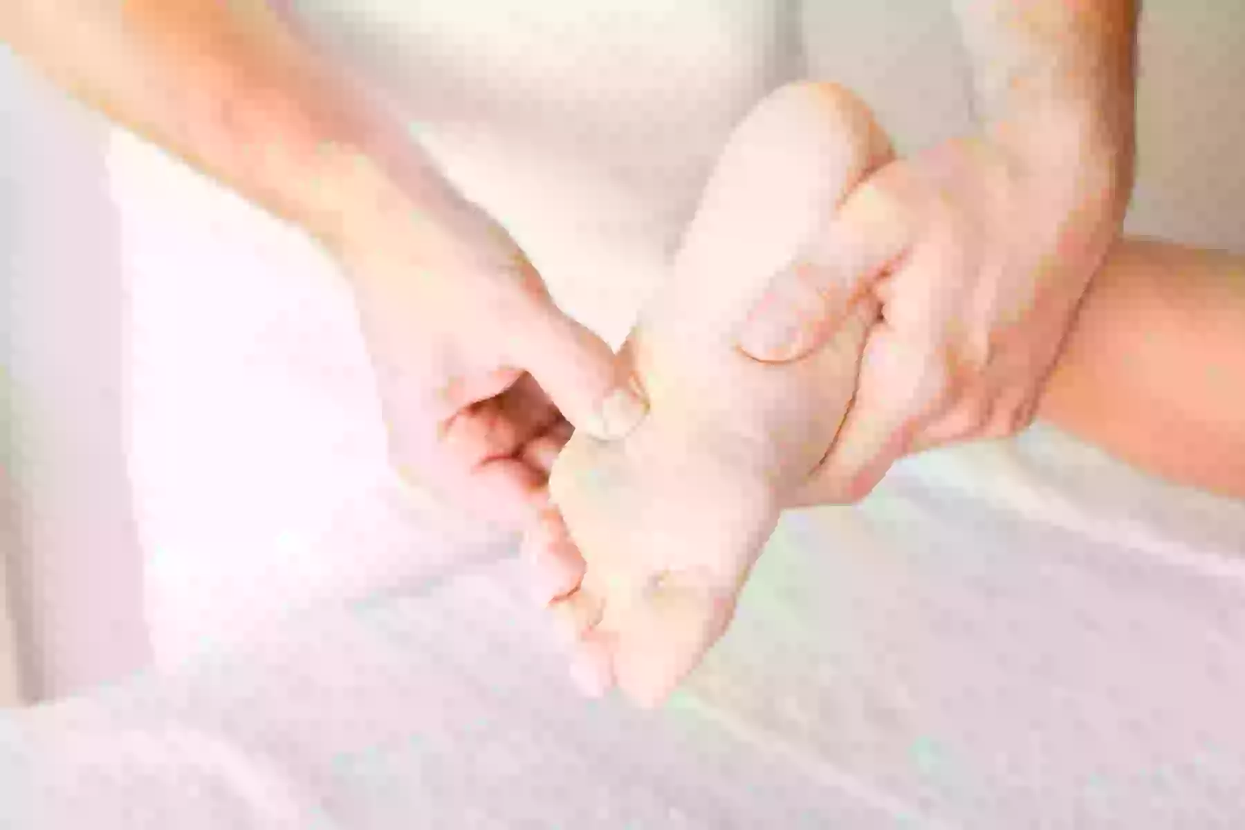 Discover up to 45% off at Somatic Harmony Massage Therapy with facial, foot, neck and shoulder reflexology options - Primary Image