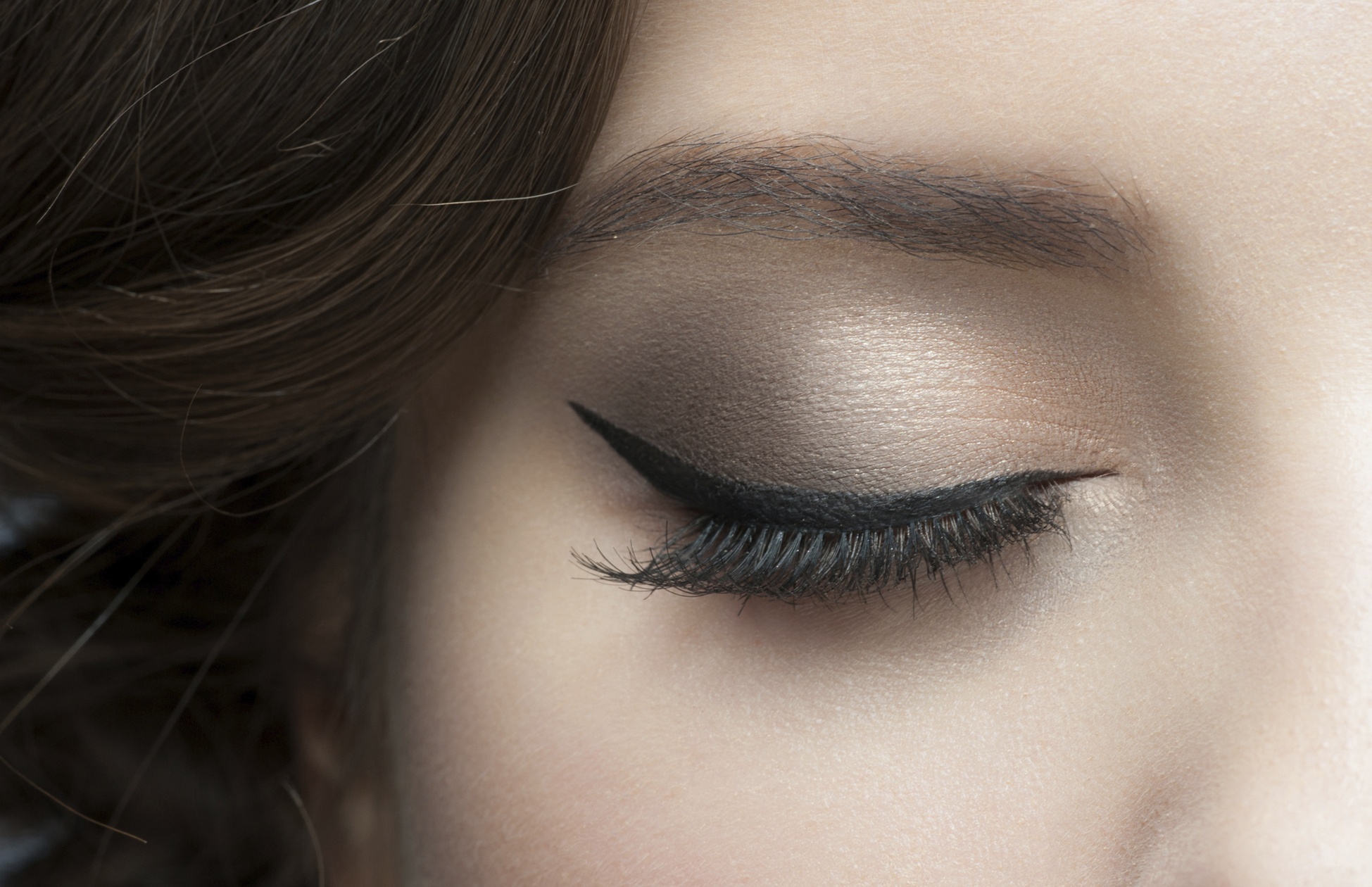 Achieve Effortless Beauty with an Eyelash Lift and Tint