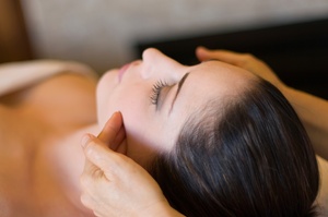 Soins bien-être, soin visage, headspa et massages d'1h15 ou 2h (jusqu'à 42% de remise)