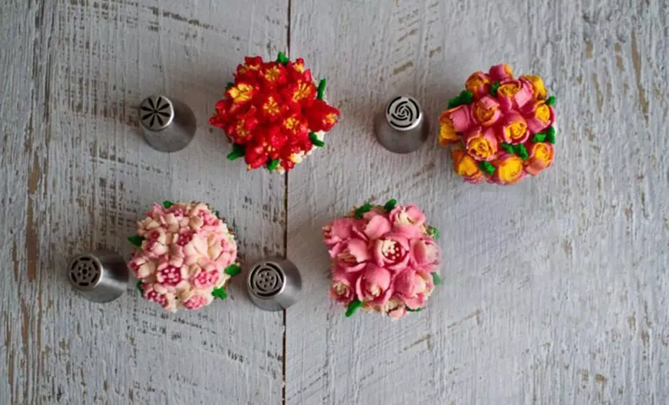 Russian Flower Piping Nozzle Set - Primary Image
