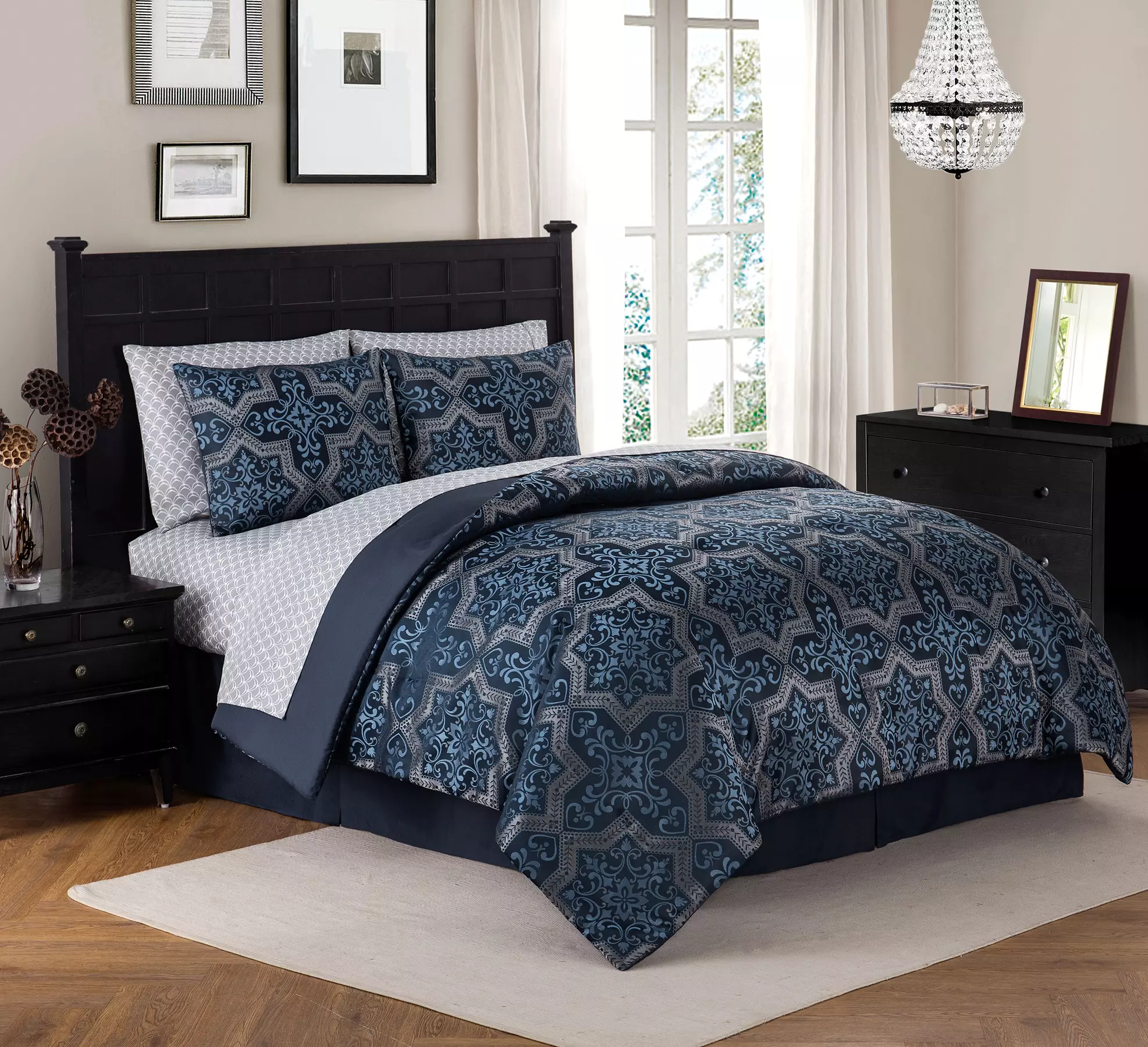 Jacquard Reversible Bed in a Bag Set with Printed Sheets (8-Piece) - Primary Image