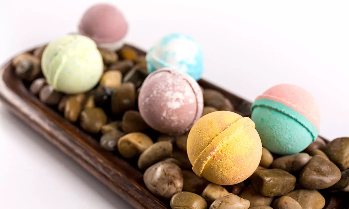 Calm Bomb Effervescent Bath Aromas (6-Pack) - Primary Image