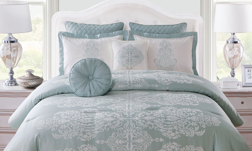 Up To 60% Off on Jane Seymour Comforter Set | Groupon Goods