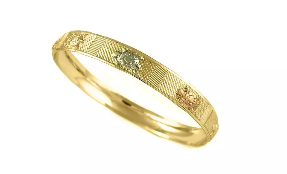 Diamond Cut Turtle Bangle - Primary Image