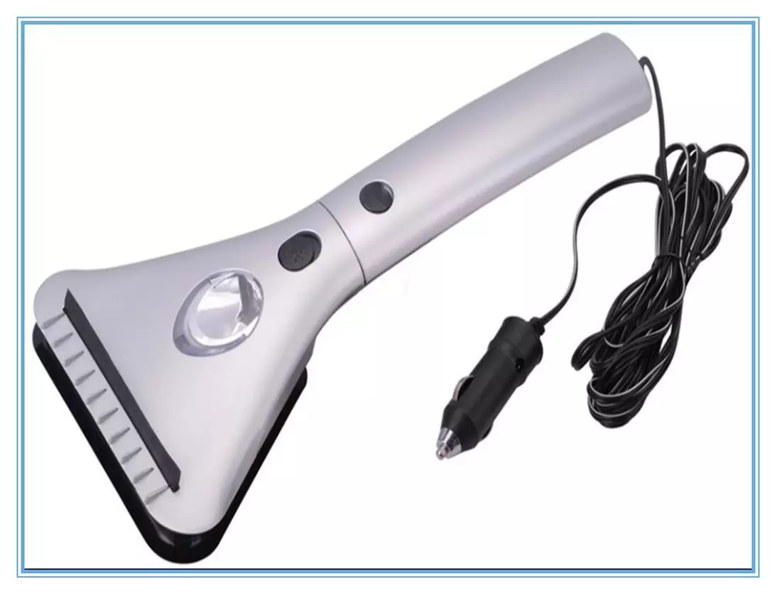 Heated Auto Ice Scraper with Flashlight - Image 2