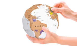 Trend Matters 3D World Scratch Globe Map